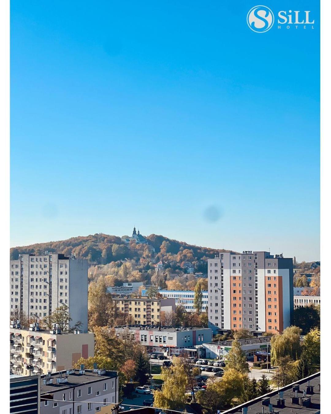 Hotel Sill Kielce Bagian luar foto