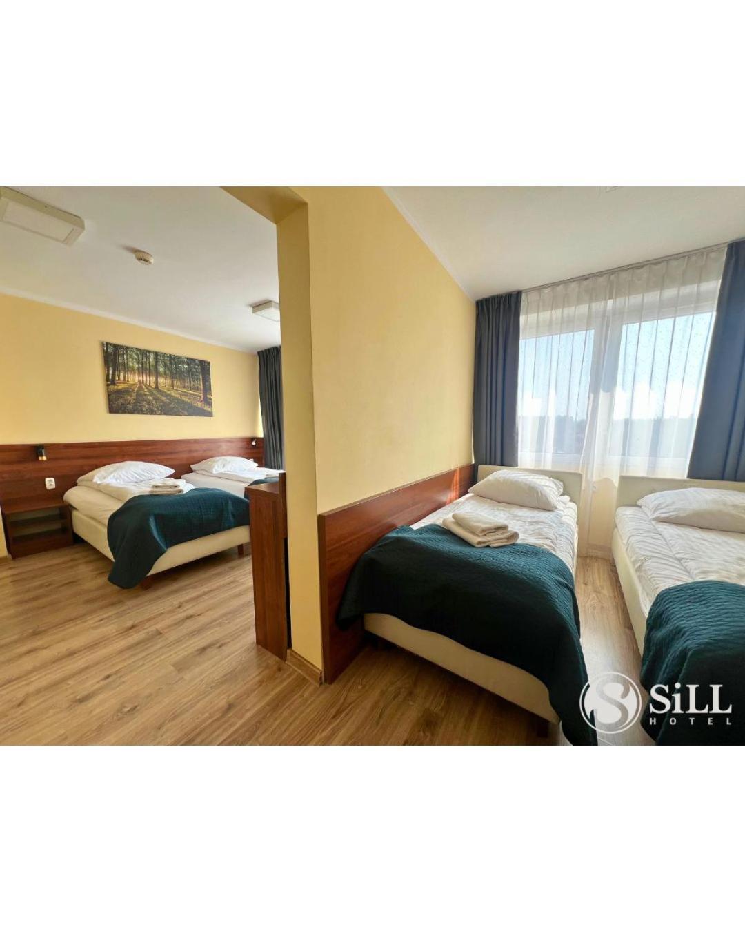 Hotel Sill Kielce Bagian luar foto