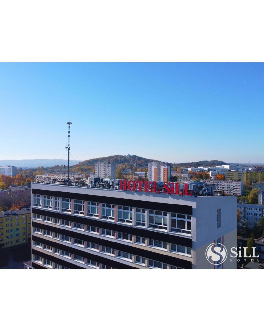 Hotel Sill Kielce Bagian luar foto