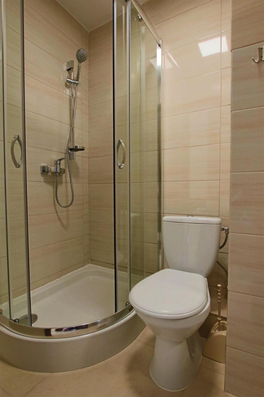 Hotel Sill Kielce Bagian luar foto